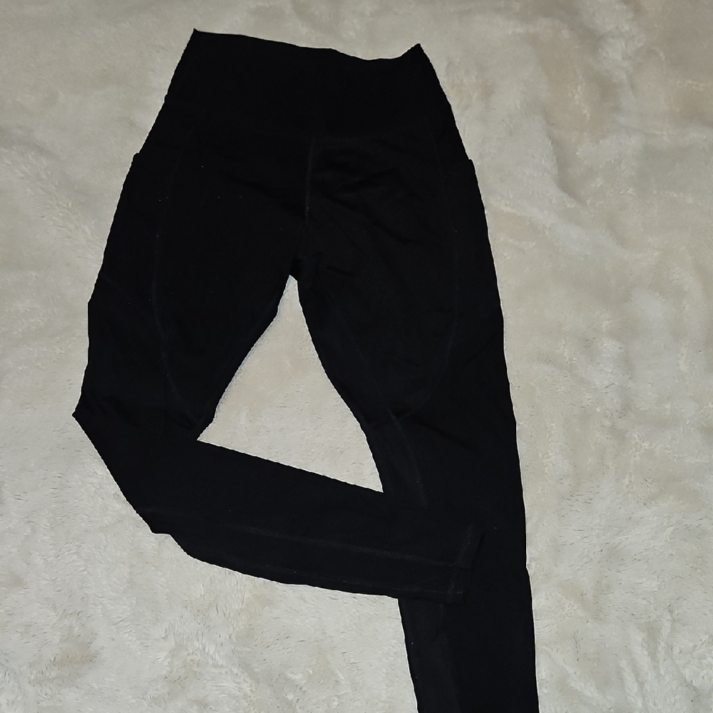 Alphalete Black High-Waisted Leggings